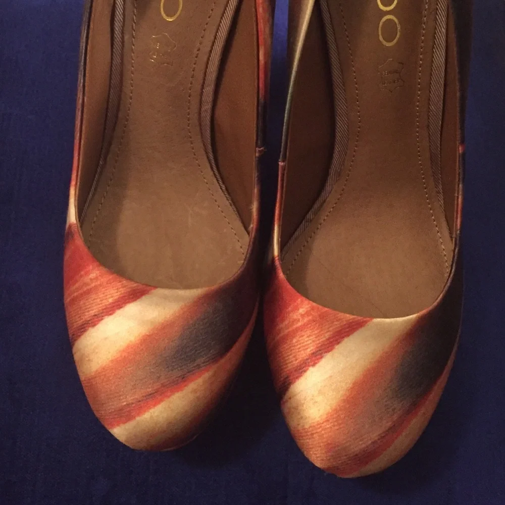 Aldo Platform Pumps